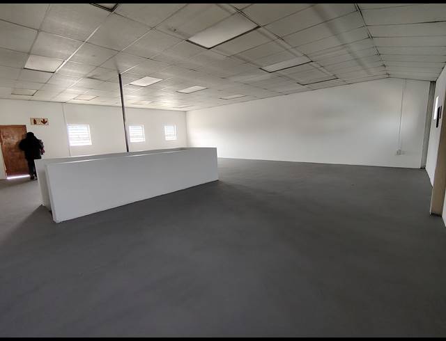 484M² WAREHOUSE TO LET IN DRIEHOEK